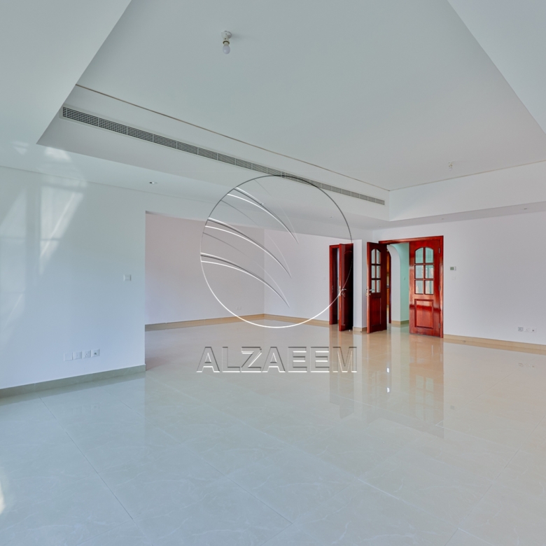 √ Big Terrace | 4BR Large Type | Upcoming √