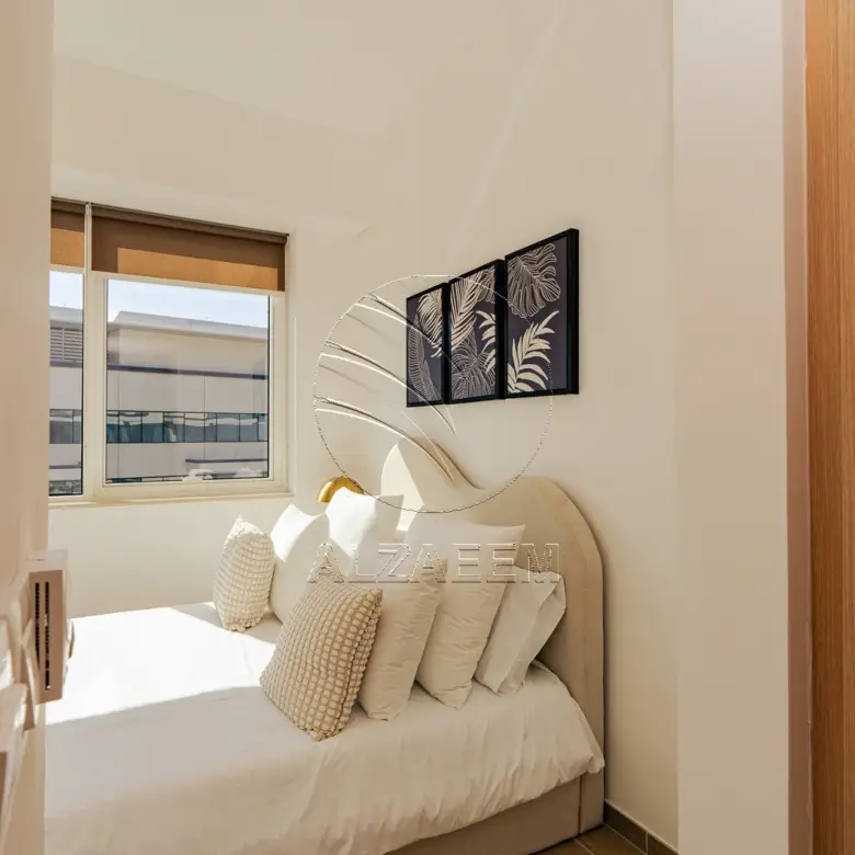VACANT!High Floor Furnished 2BR+M | Golf+Sea Views