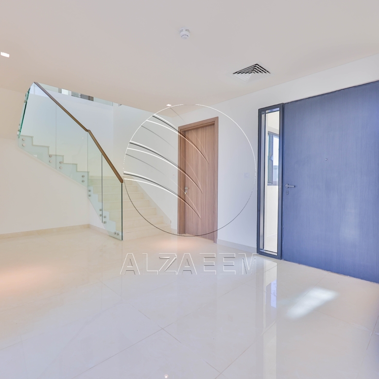 √ Single Row Villa | Golf Course View | VACANT √