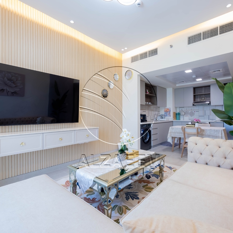 √ Furnished | High End Furniture | VACANT! √