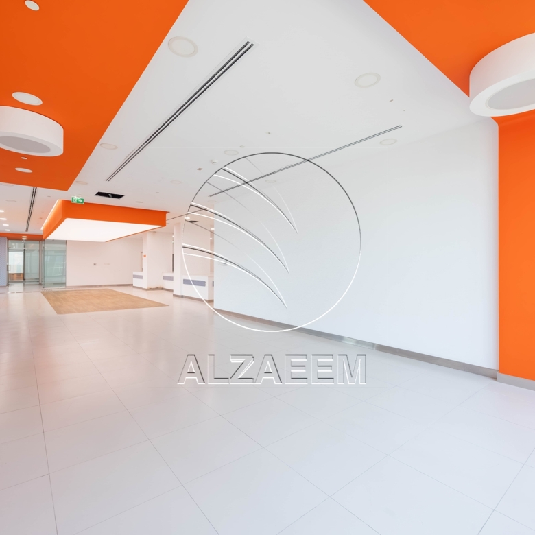√ Fitted – Spacious Showroom| Ideal Business Location √