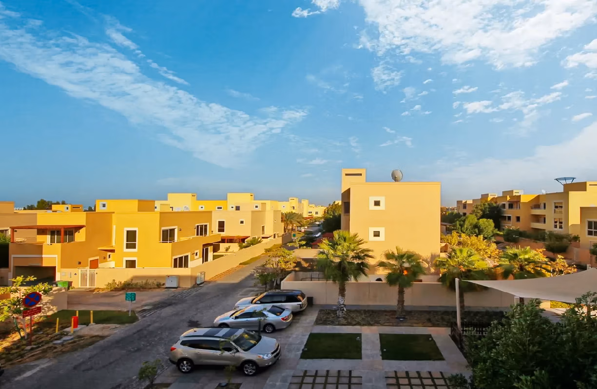 Al Tharwaniyah Community