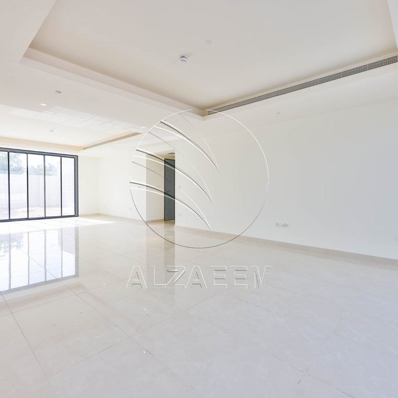 √ Single Row Villa | Golf Course View | VACANT √