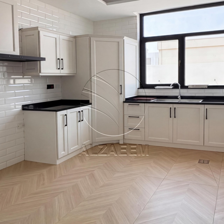√Single Row End | 9BR Villa | Multiple Payments√