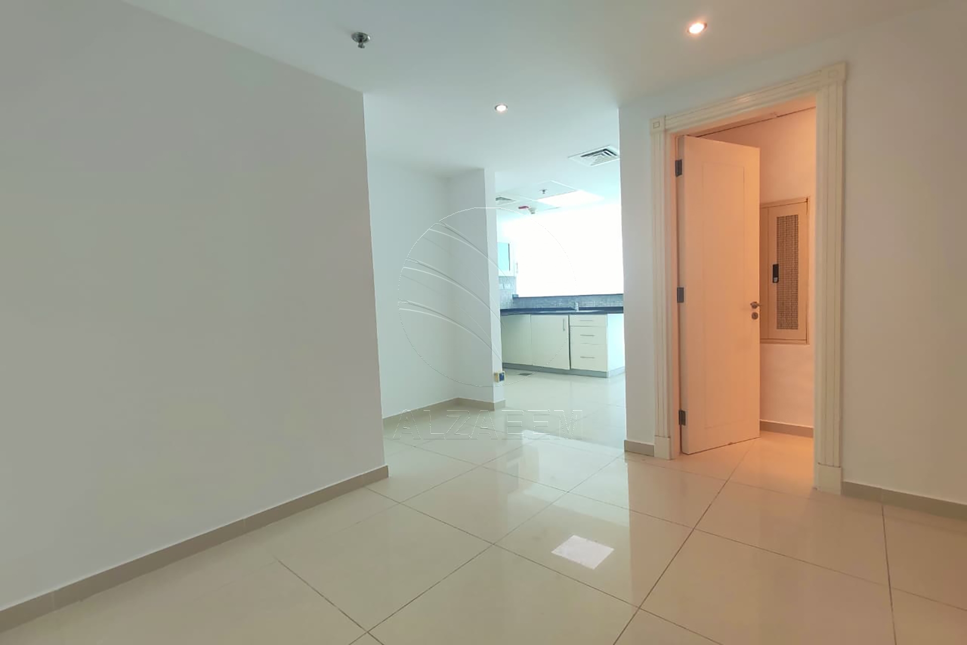 √ Full Sea View| Mid-Level| Great Location √