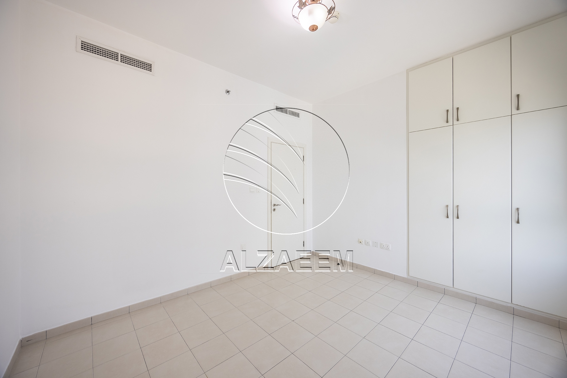 √Hot Deal! VACANT| Higher Floor | Sea View√