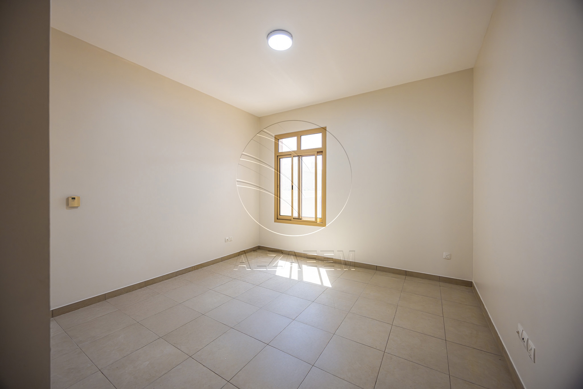√ Single Row | Upgraded | Move-in Ready √