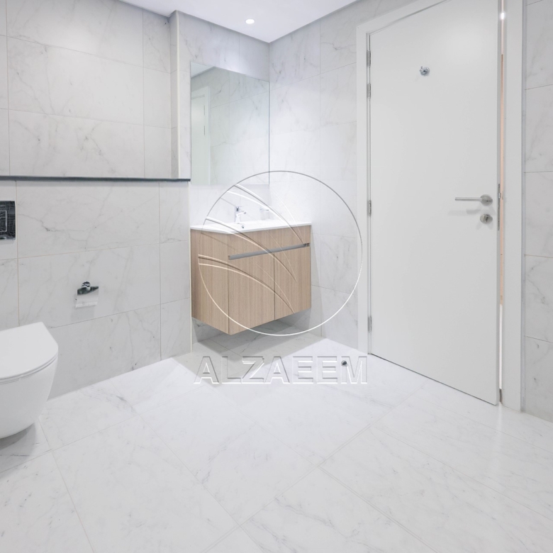 √5BR Penthouse | End Use | Stunning Canal Views√