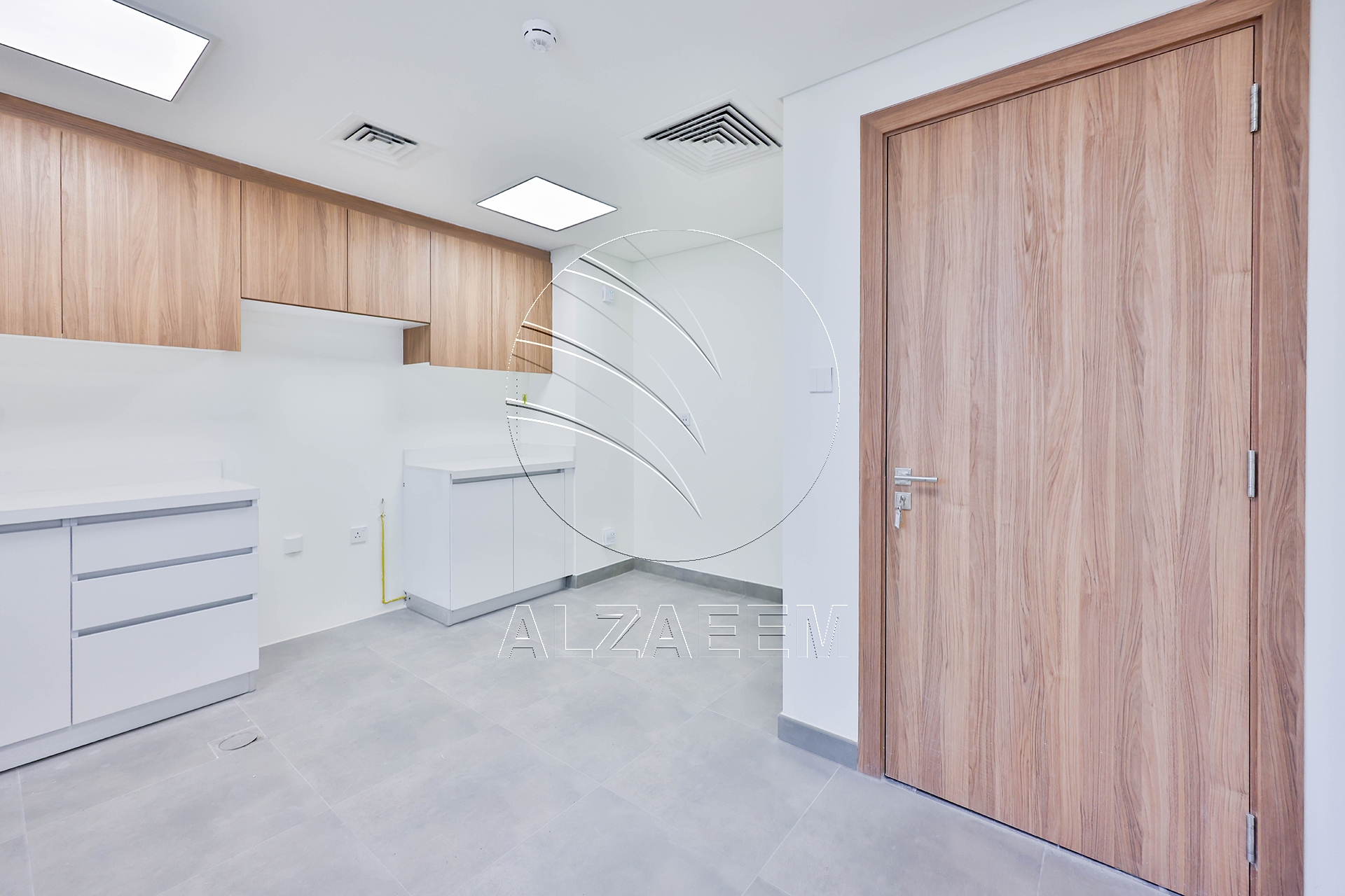 √Vacant! Brand New 4BR Villa- Prime Location√