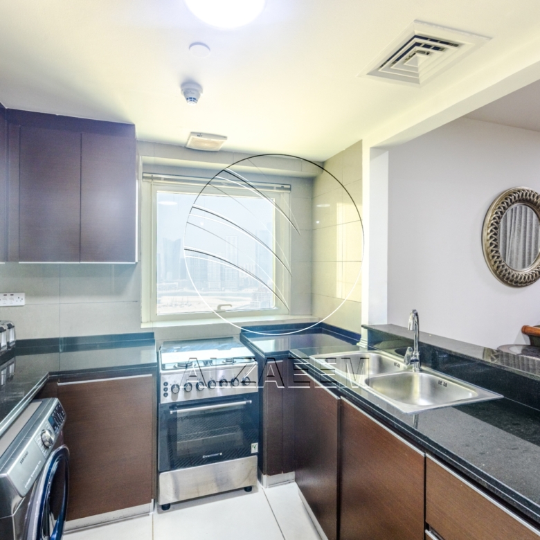 High Floor with Balcony| Open kitchen | Sea View