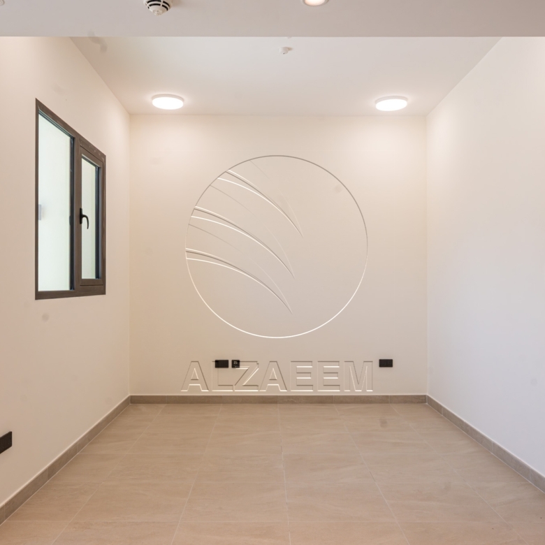 √EXCLUSIVE! | Spacious Plot! Prime Location√
