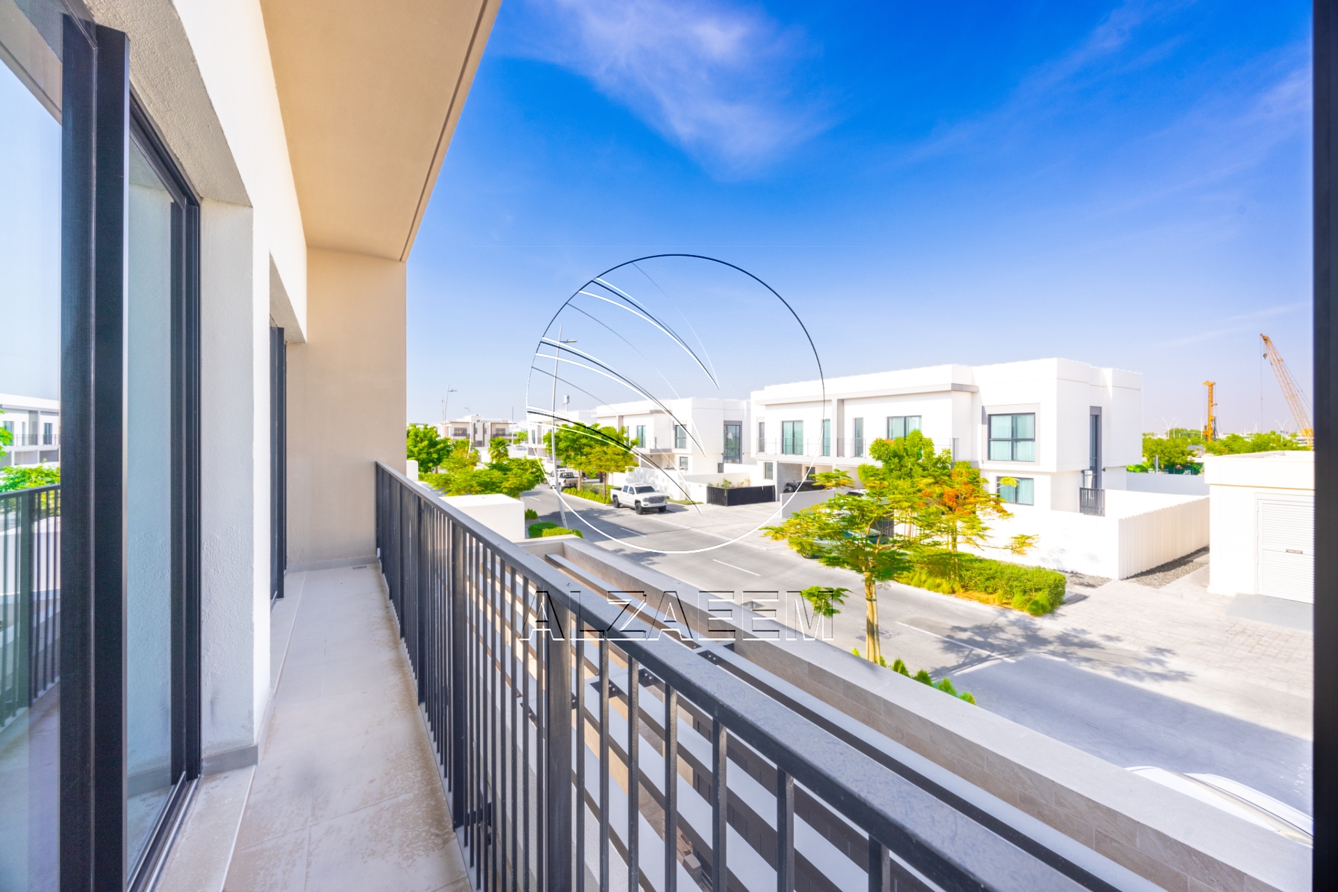 √1 Month Free Single Row 4F Full Golf Course View√