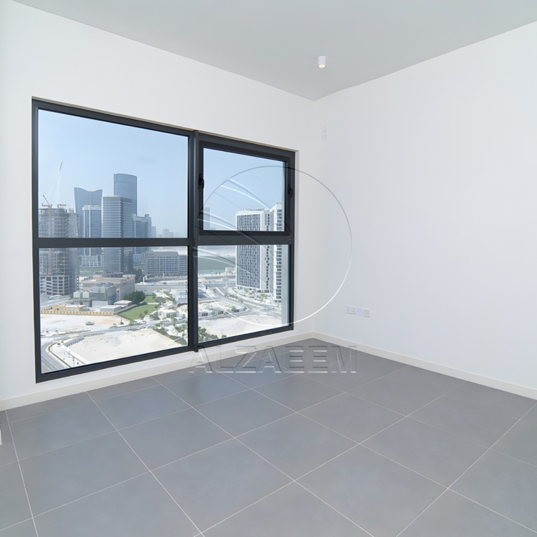 √ Full Canal View | Stunningly Designed Unit √