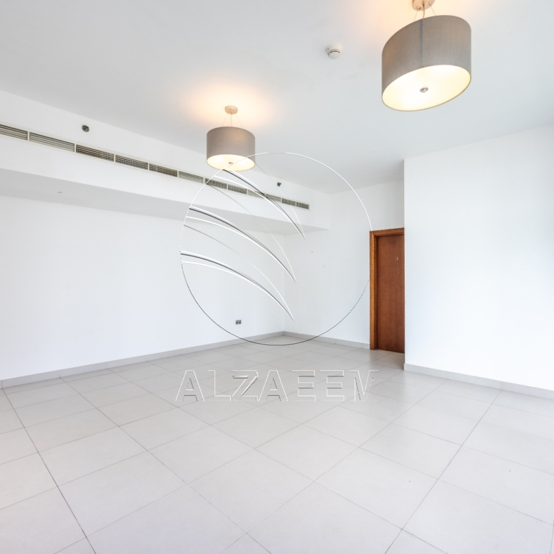 √ VACANT! Stunning Sea View | Higher Level √