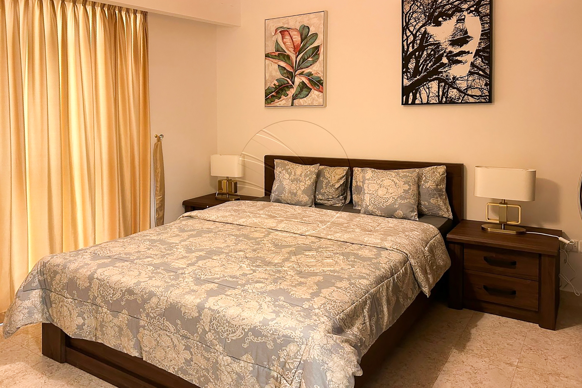 √ Luxuriously Furnished | VACANT | BIG Layout √