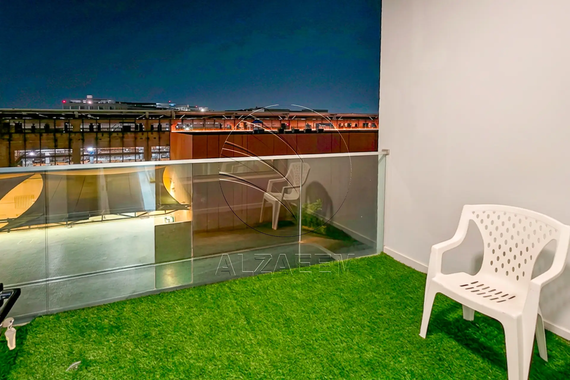 √VACANT | Fully Furnished Studio | Mid Level √