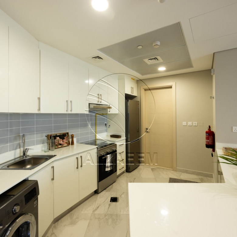 √NO COMMISSION | 1BR + Storage | Ready to Move√