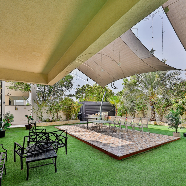 √VIP Upgraded Villa | Corner Single Row | Jacuzzi√