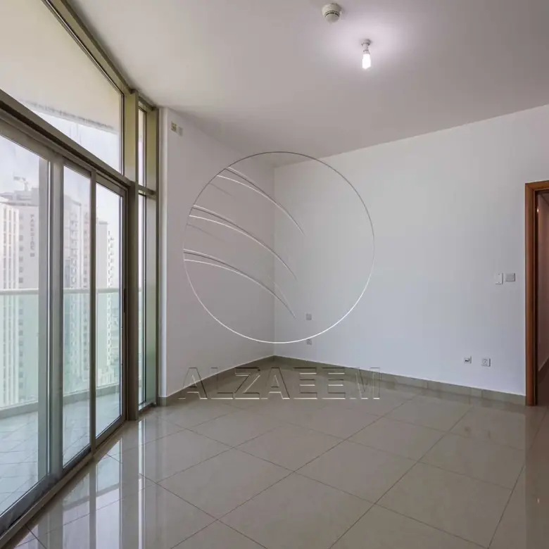 √Stunning Sea Views | Prime Location |VACANT! √