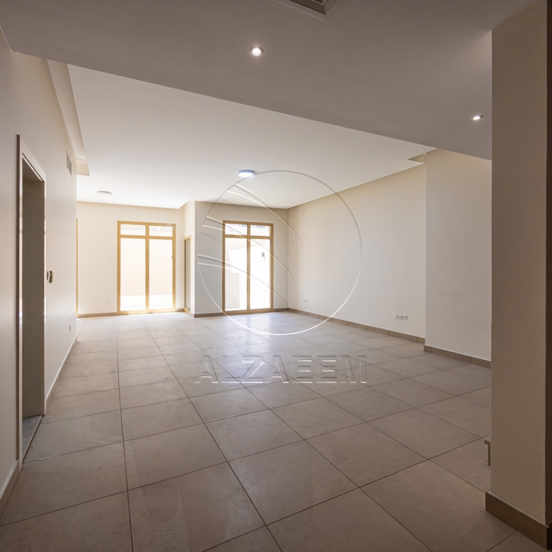 √ Single Row | Upgraded | Move-in Ready √