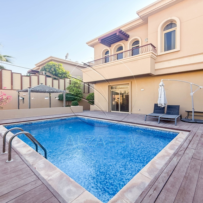 Single Row | Upgraded 5BR Villa | Pool and Garden