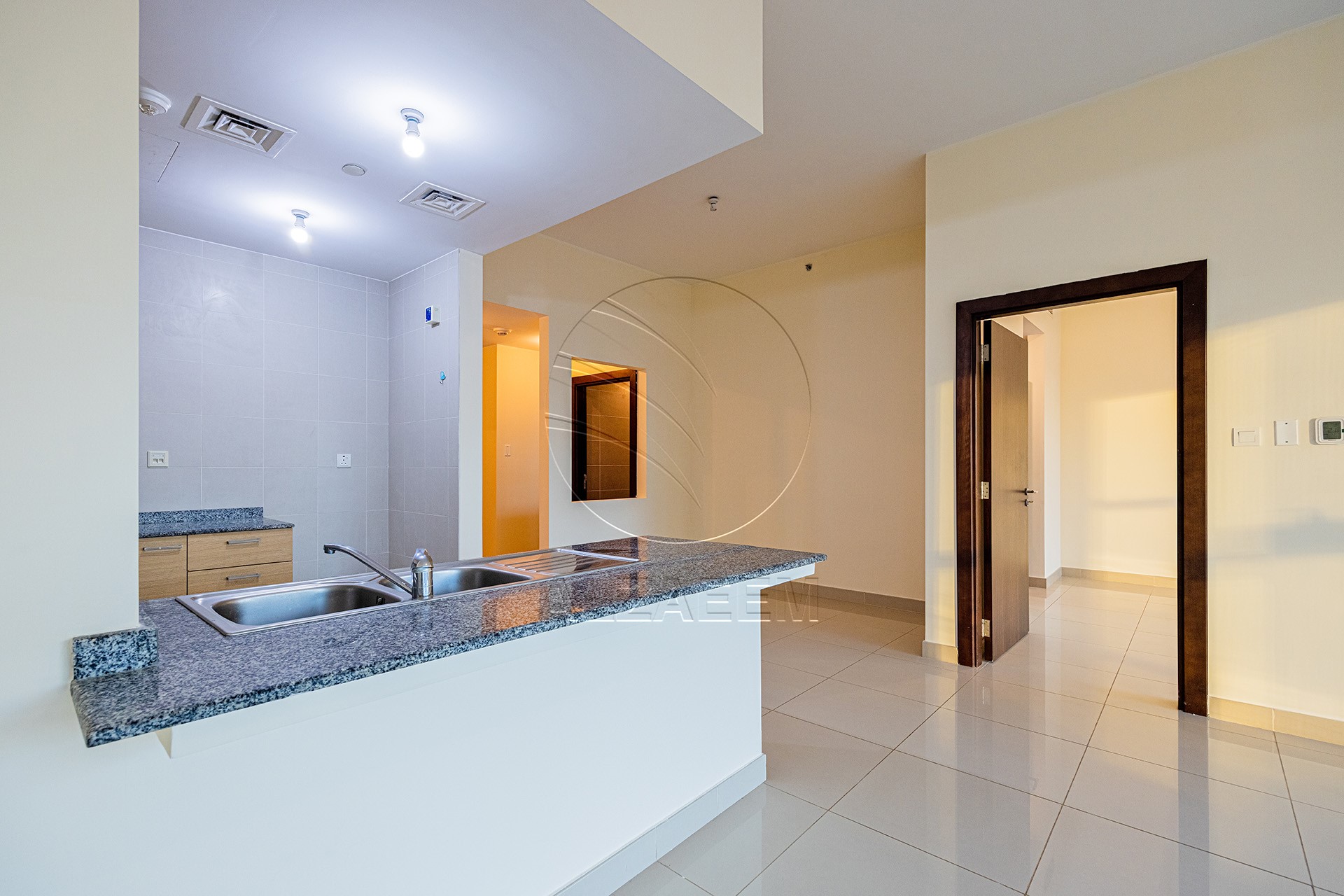 HOT | Vacant | HIGH ROI | Big Layout