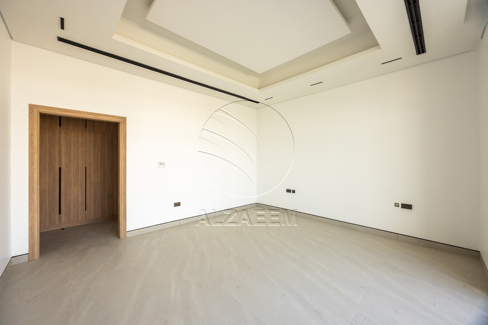 √Private Pool | High Ceiling | 654 SQM PLOT√