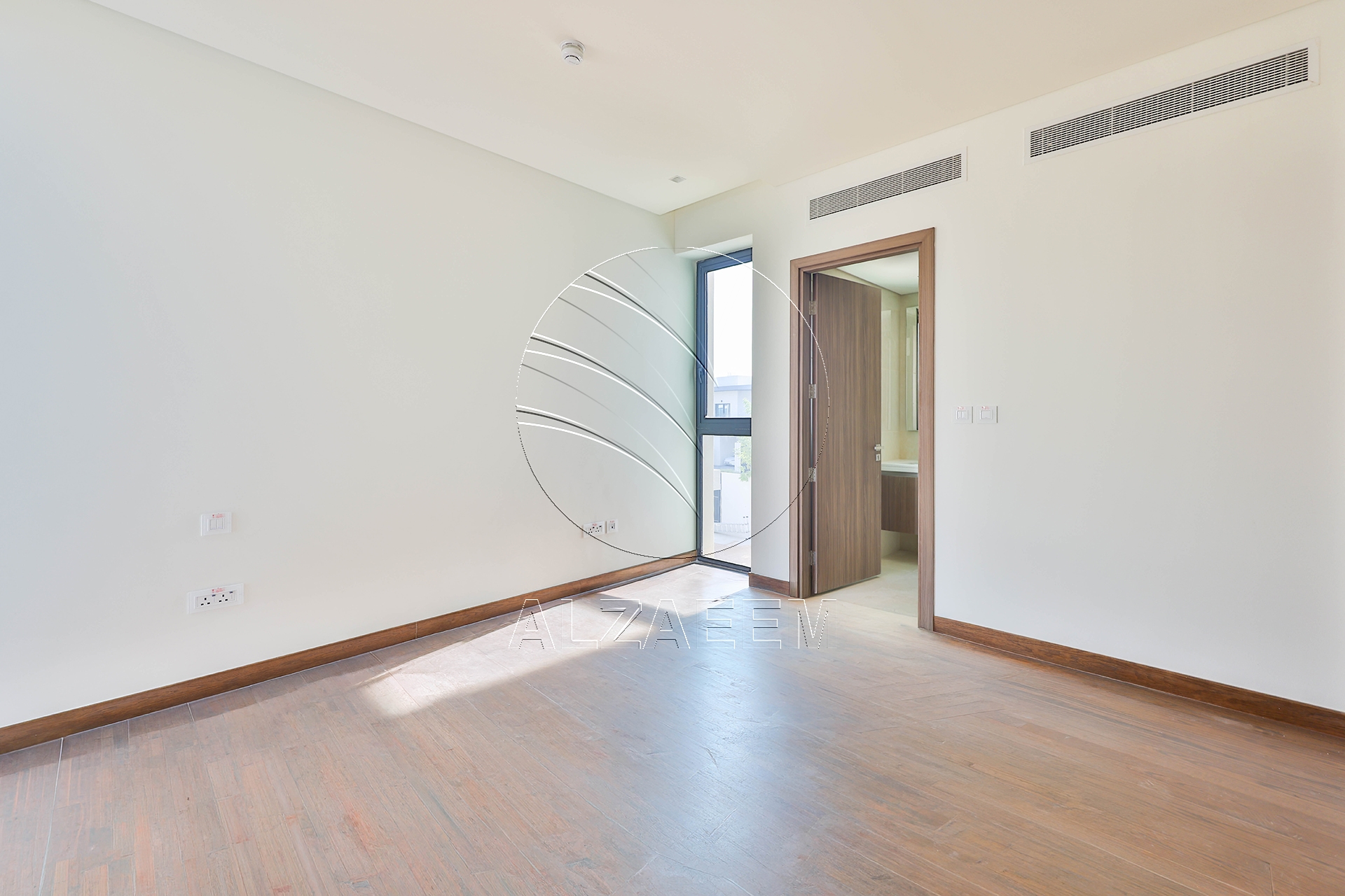 √ Single Row Villa | Golf Course View | VACANT √