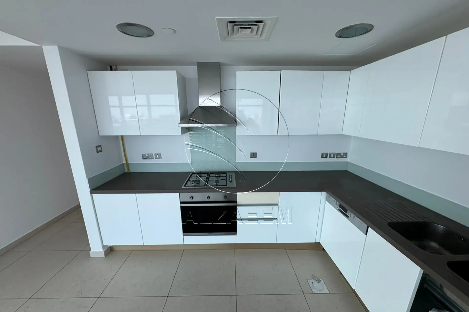 √Huge Layout | Full Sea View | Waterfront Living√