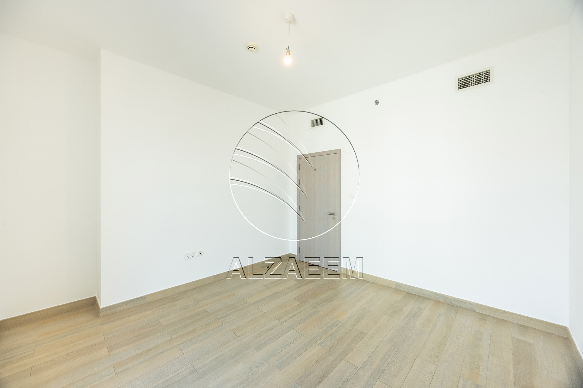 √ Full Canal View | Corner Unit | Move-in Ready √