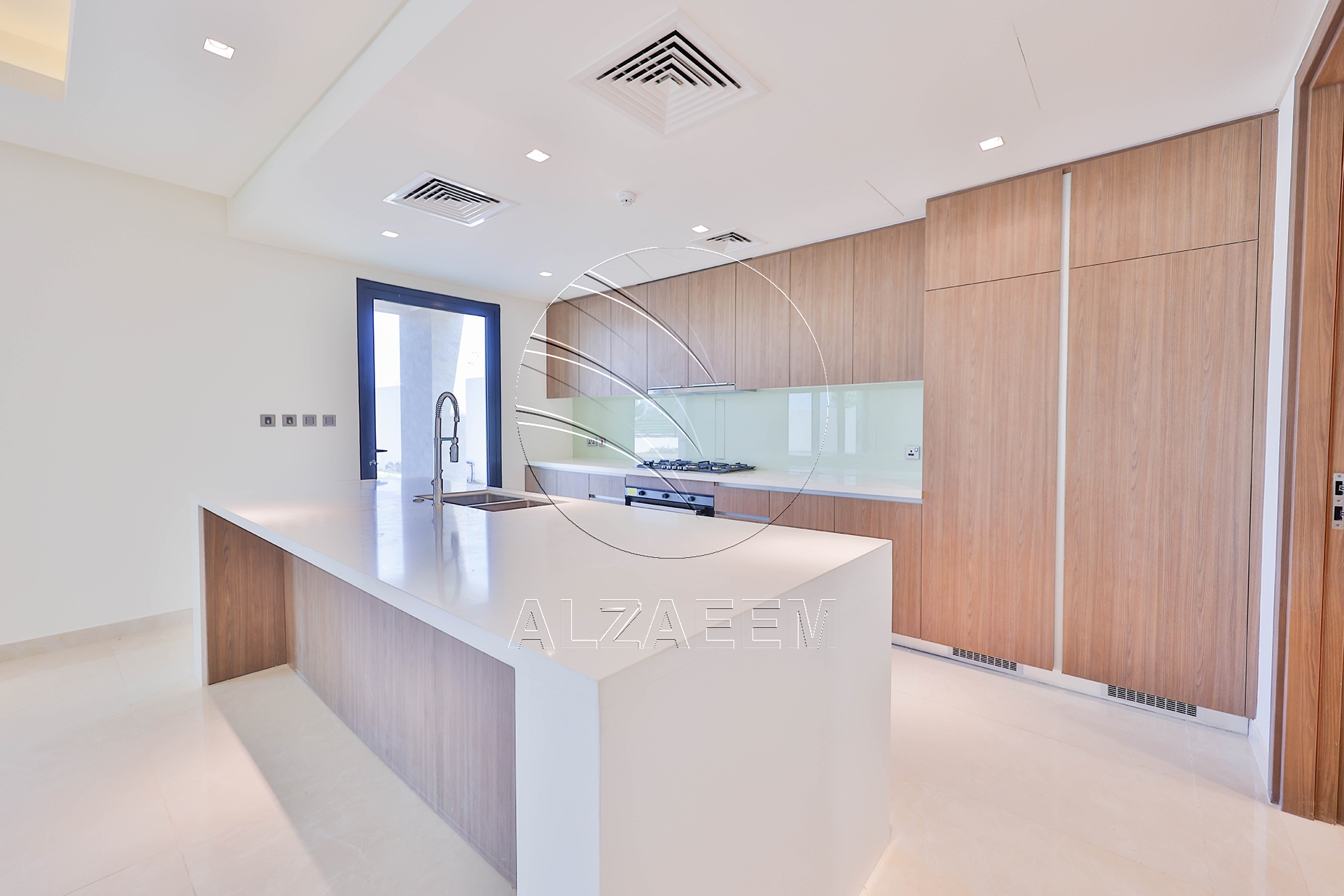 √ Single Row Villa | Golf Course View | VACANT √
