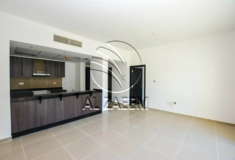 Nice Layout! Spacious 1BR+Storage | Community View