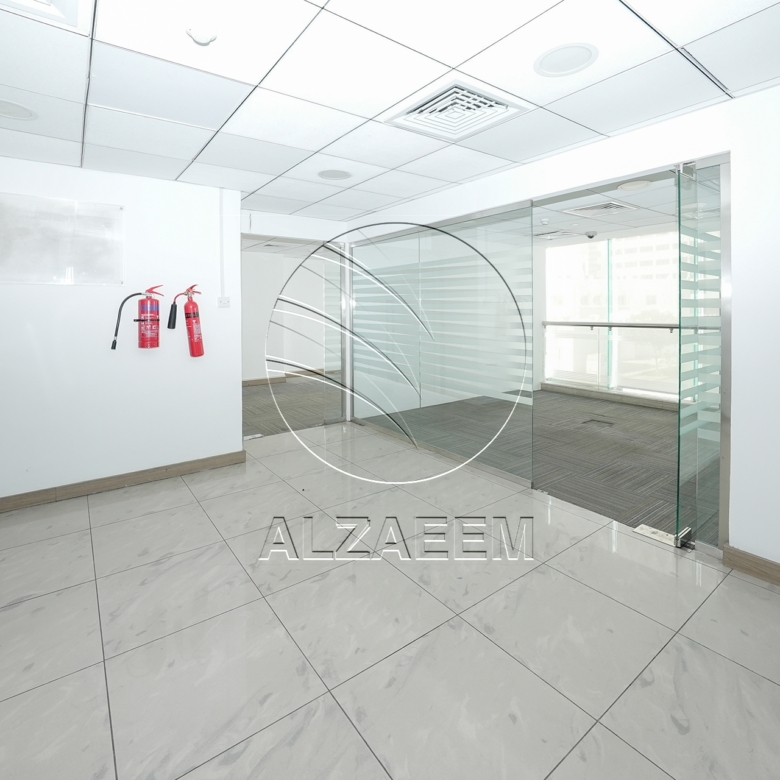 √Prime Showroom+Basement + 2 Mezzanine Levels √