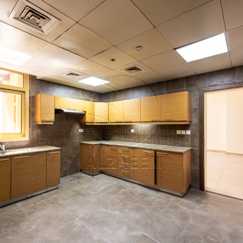 √ Single Row | Upgraded | Move-in Ready √