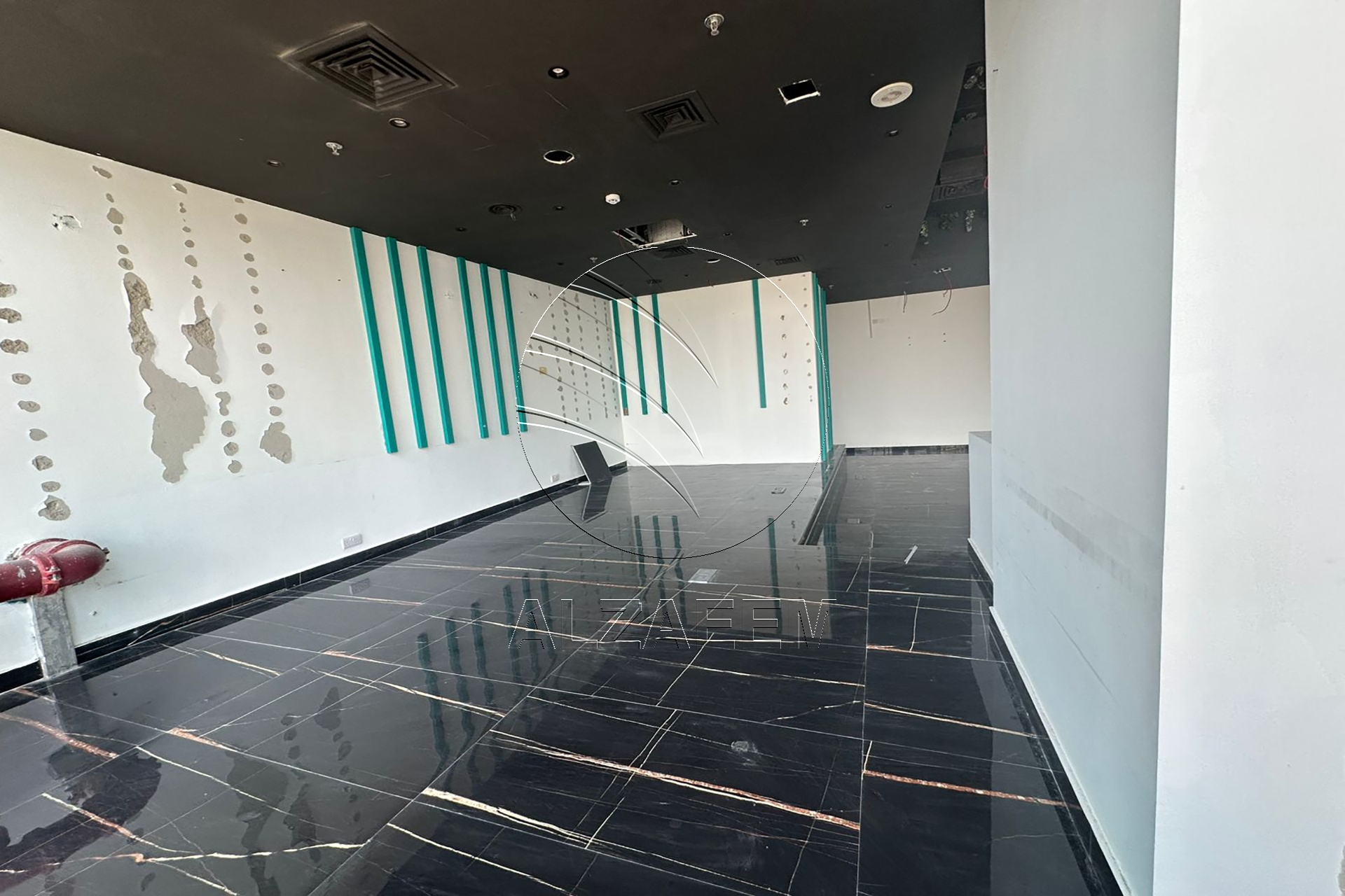 RETAIL SHOP| Big Size 212.55 SQM| Vacant