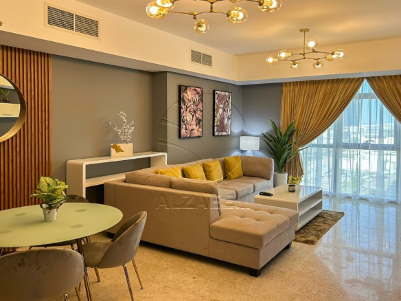 √ Luxuriously Furnished | VACANT | BIG Layout √