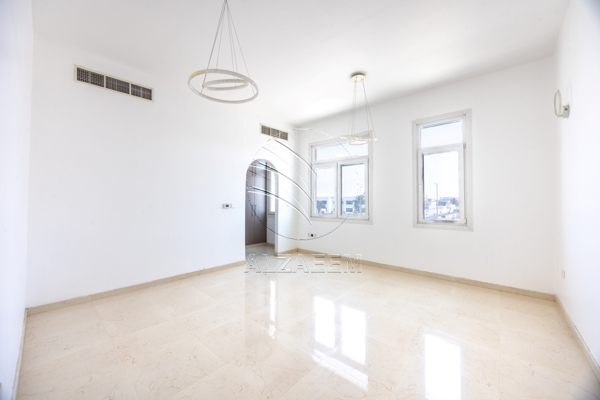 √9BR Multiple Approved Uses | Residential Allowed√