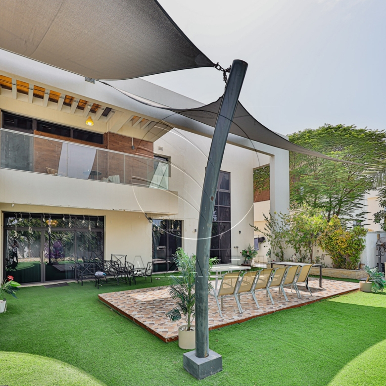 √VIP Upgraded Villa | Corner Single Row | Jacuzzi√