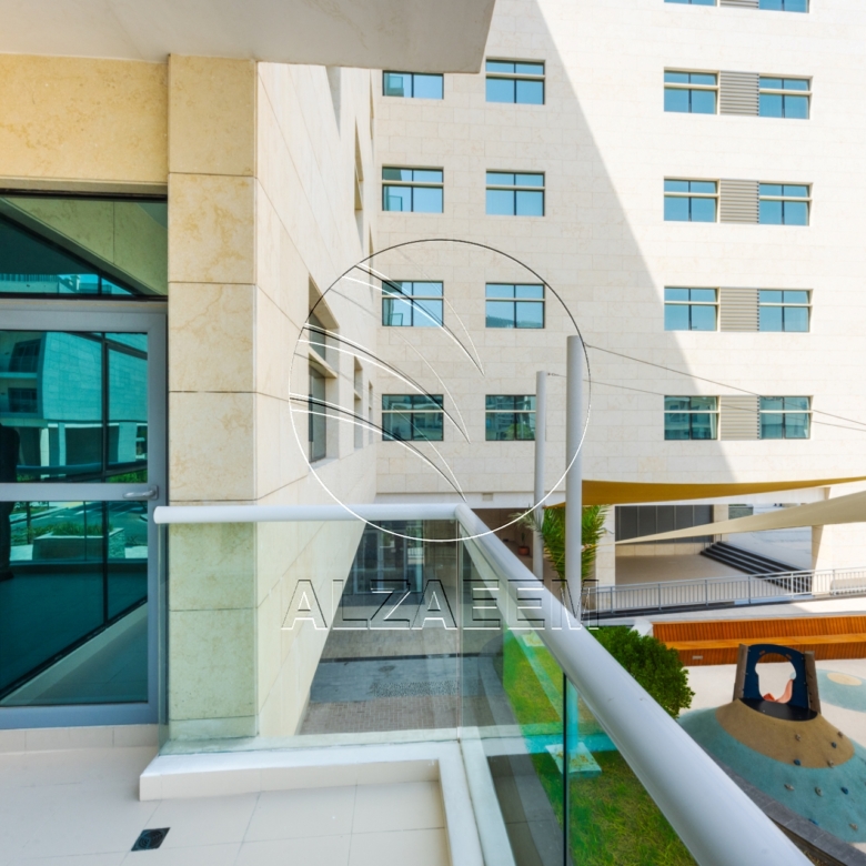Move-in Ready | Underground Parking | FREE Chiller
