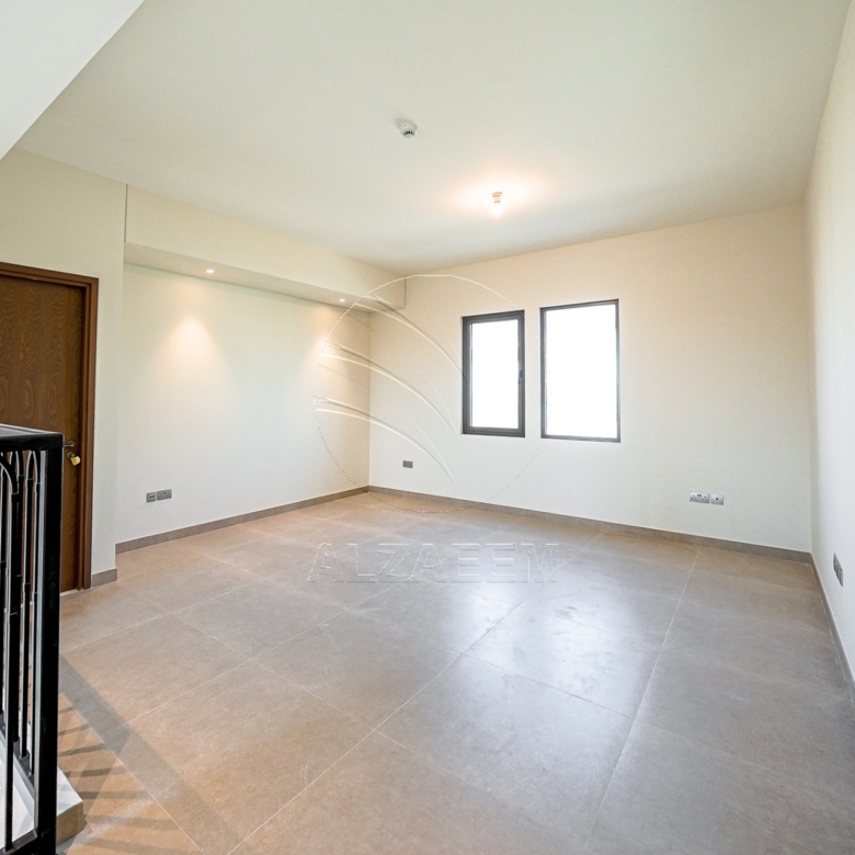 4BR TOLEDO | Double row Mid Unit- 2 Payments