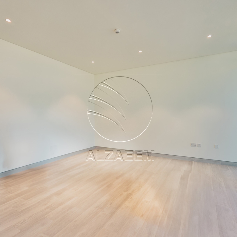 √ Single Row | Move-in Ready | Spacious Villa √