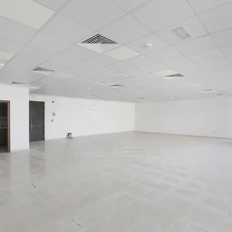 √ High Level + VACANT Office with Mangrove Views √
