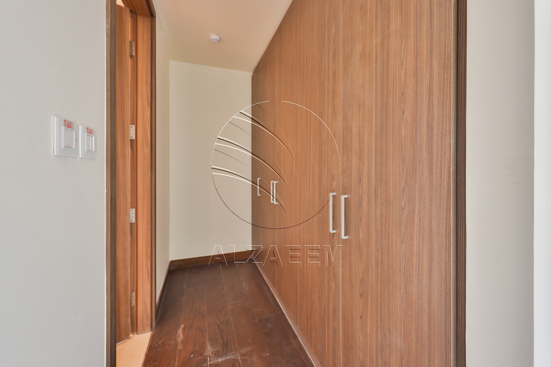√ Single Row Villa | Golf Course View | VACANT √