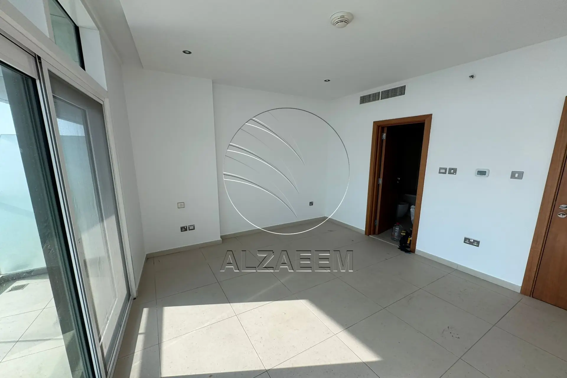 √Huge Layout | Full Sea View | Waterfront Living√