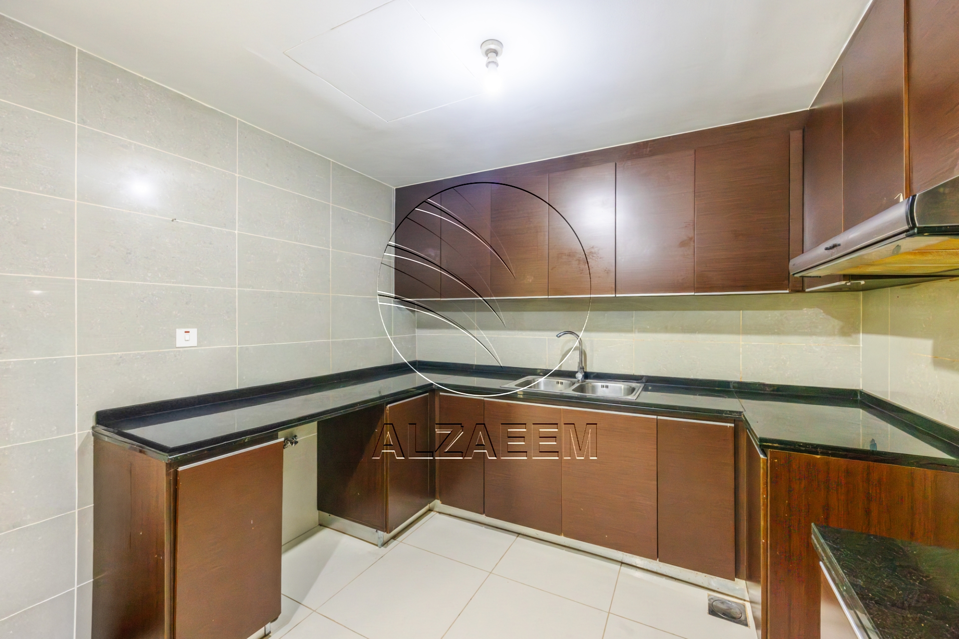 Sea View | High Level | Up to 8 Payments | VACANT