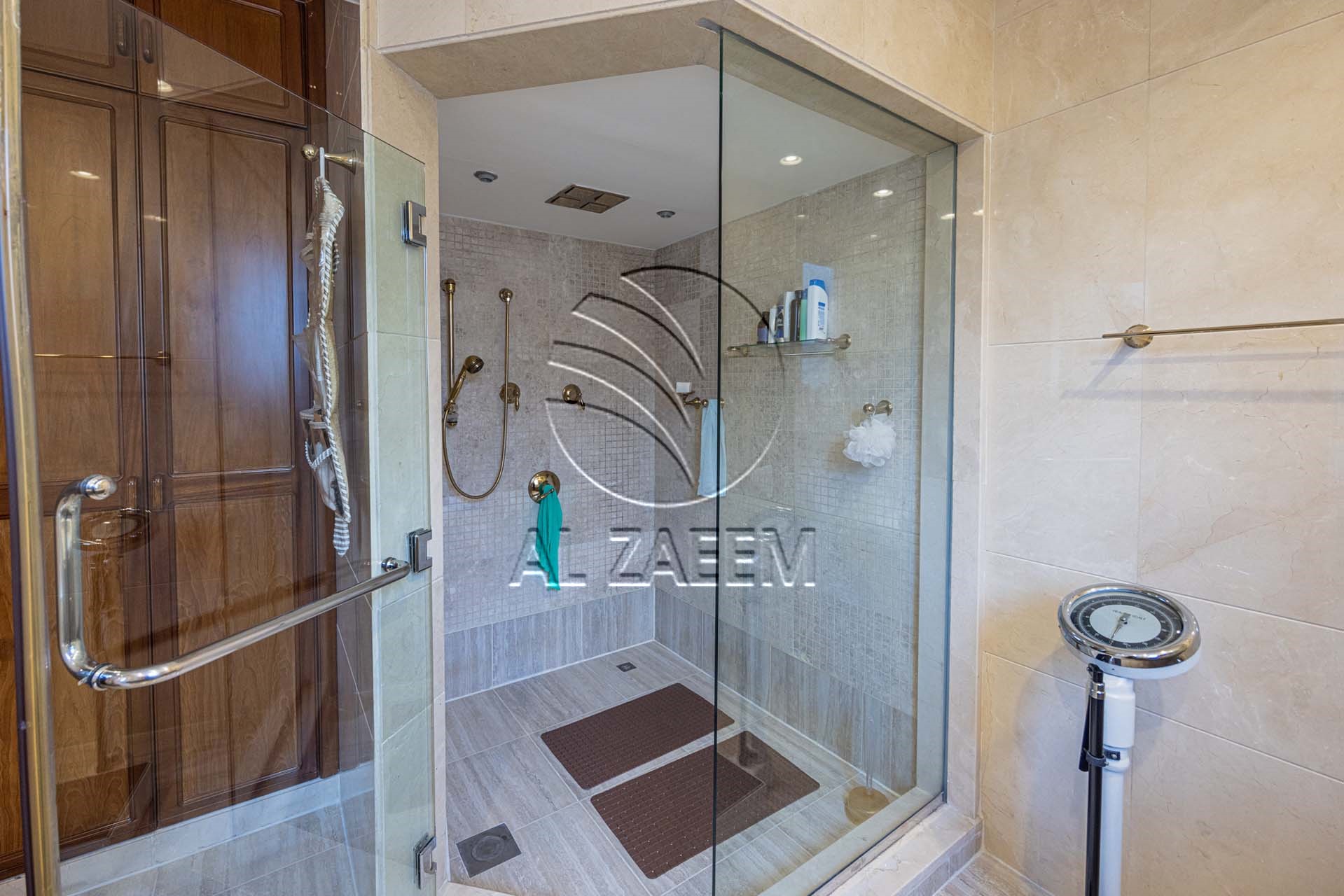 √ Lift | Pool / Gym / Jacuzzi / Sauna / Cinema √