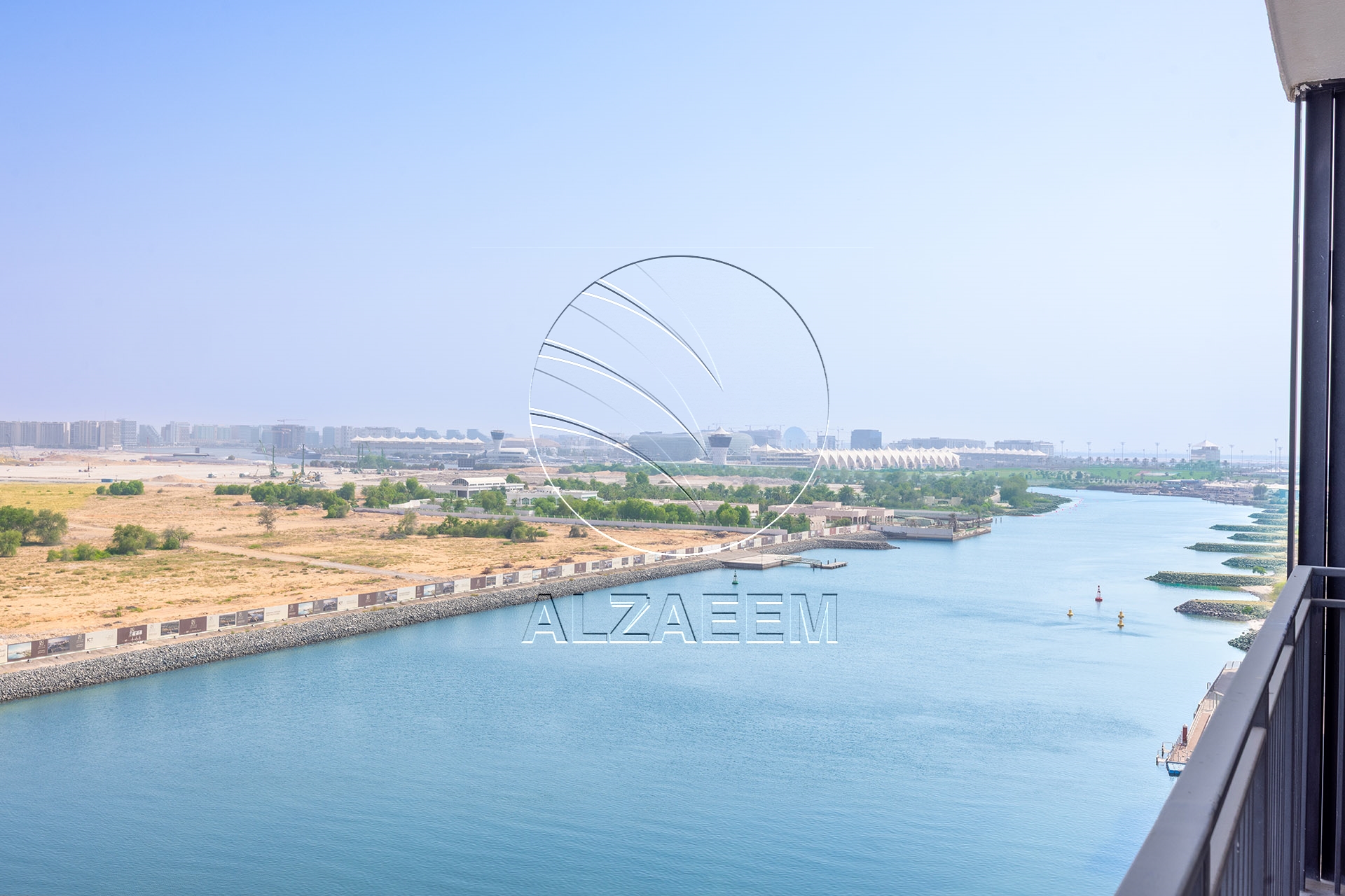√Full Canal View | Waterfront Living | Top Floor√
