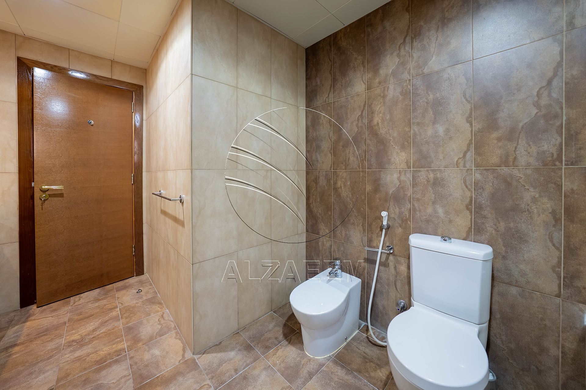 Single Row | Upgraded 5BR Villa | Pool and Garden