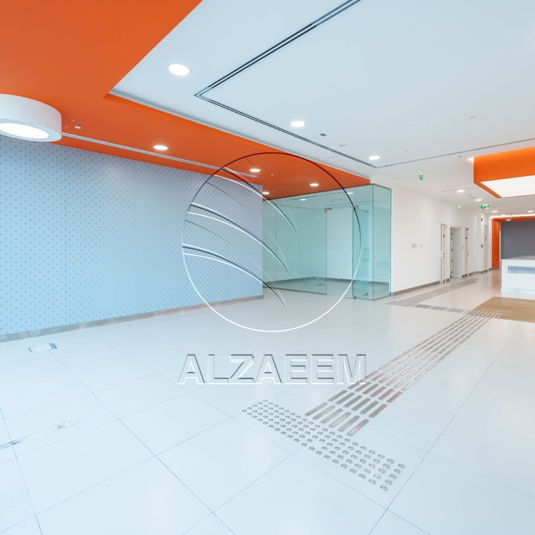 √ Fitted – Spacious Showroom| Ideal Business Location √