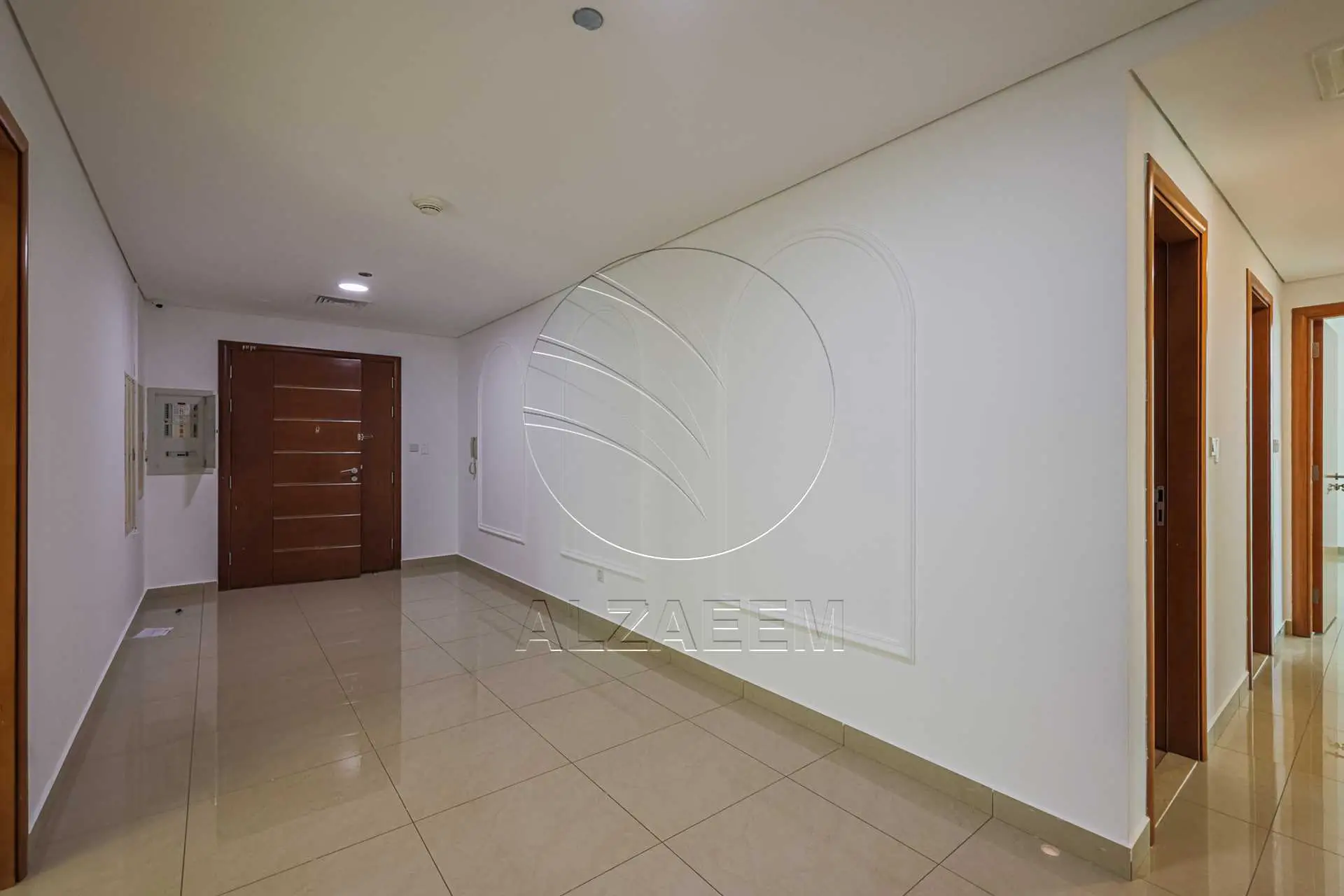 √Stunning Sea Views | Prime Location |VACANT! √